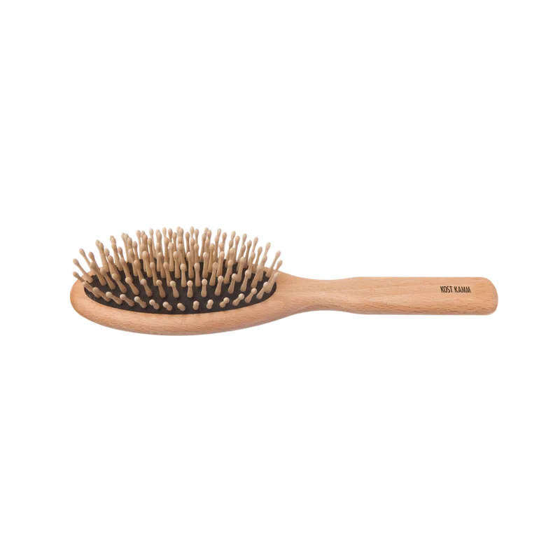 Handgefertigt Holzbürste, oval, Buche mit Holznoppen